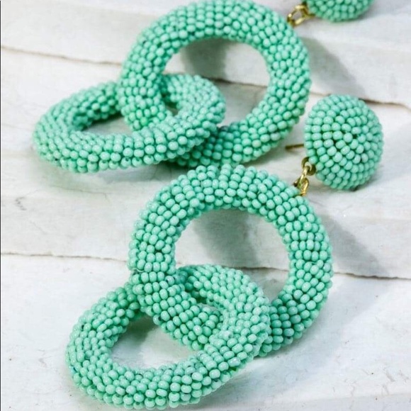 🆕Be Bold Beaded Statement Earrings - MINT - Picture 2 of 2